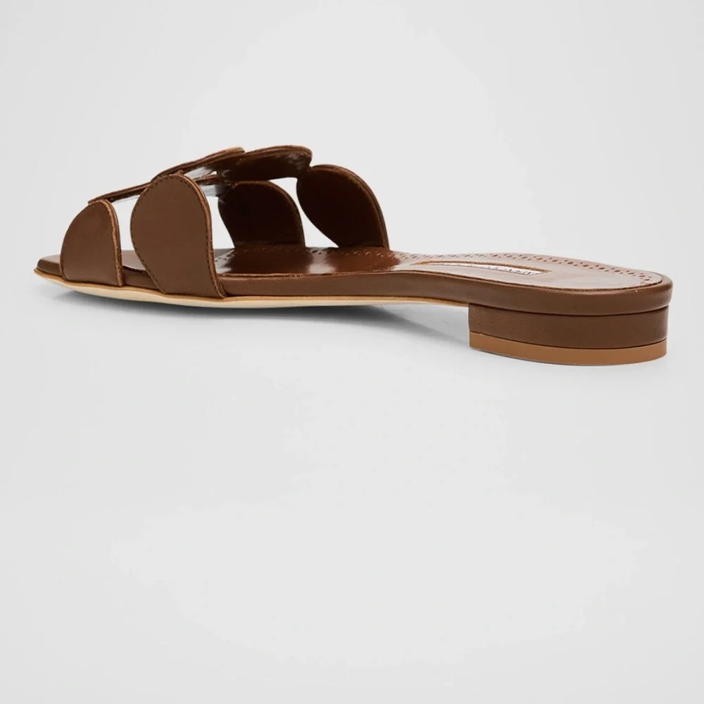 Manolo Blahnik - Circle-Cut Leather Flat Slide Sandals | Size 41 | Gently Used - Picture 8 of 9